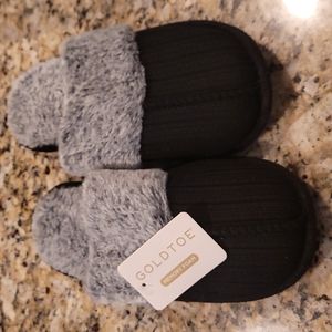 Brand new Goldtoe house slipper